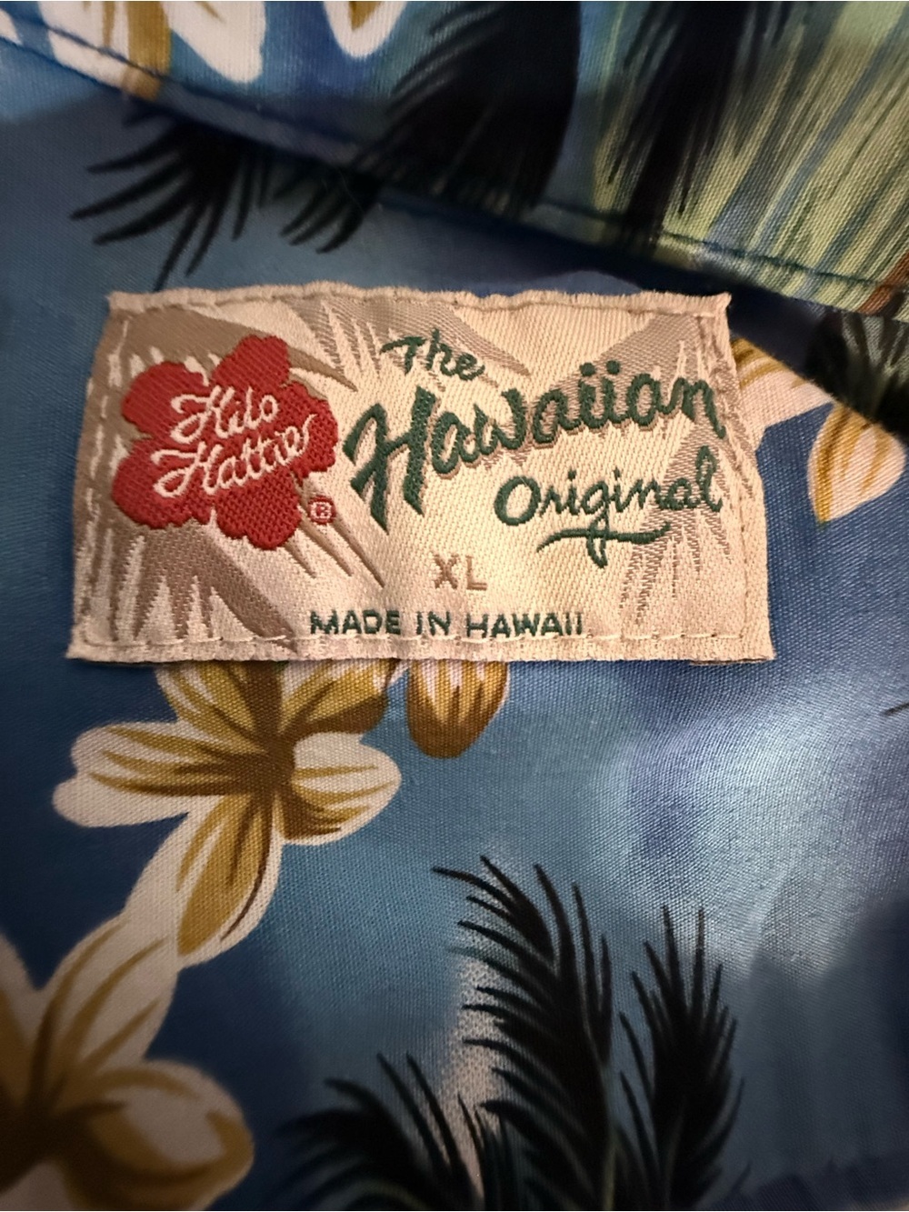 Hilo Hattie The Original Hawaiian short sleeve button down shirt. XL - Picture 4 of 5